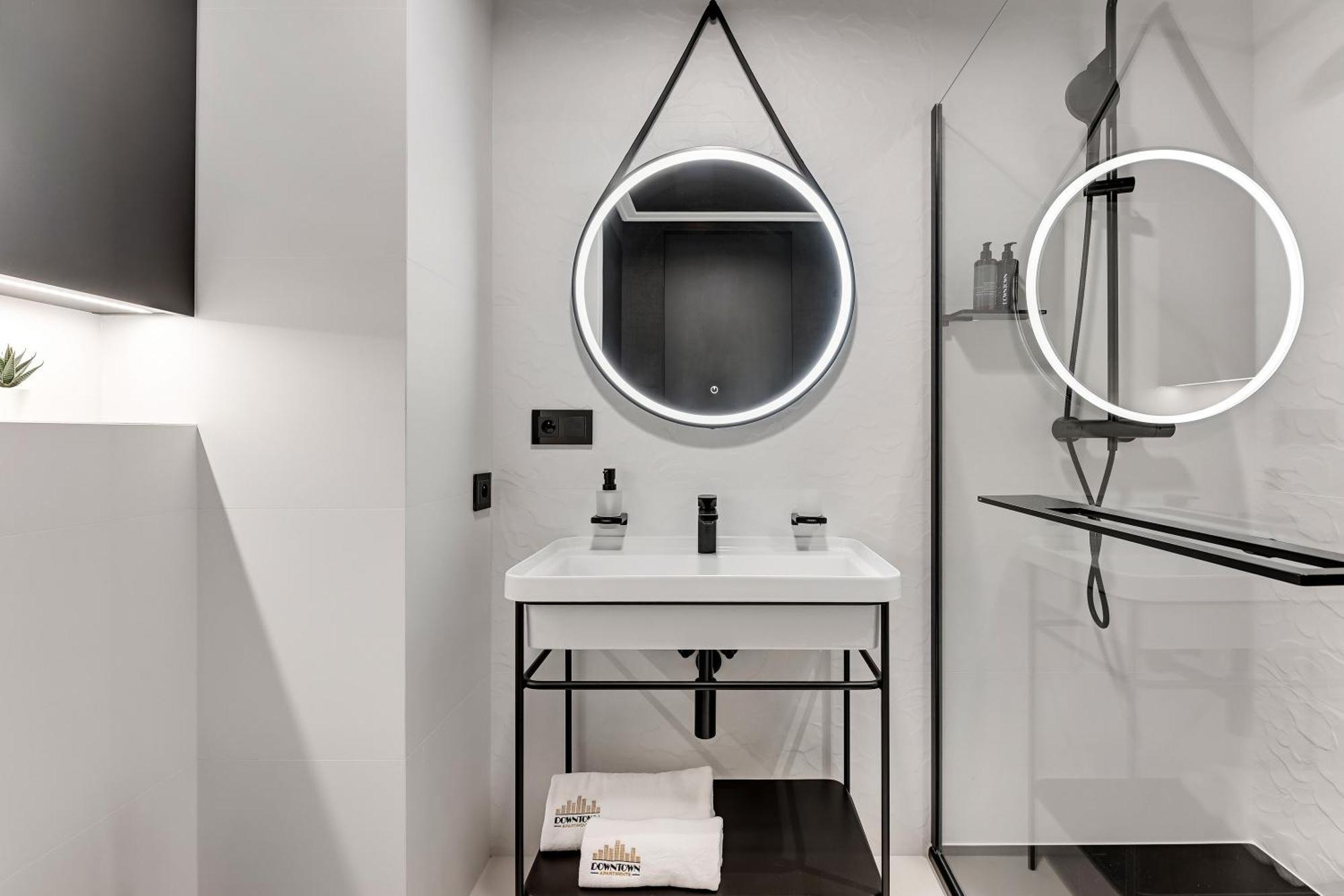 Chlebova - Riverside View Terrace, Free Parking, Gym & Kidsplay By Downtown Apartments Gdansk Room photo