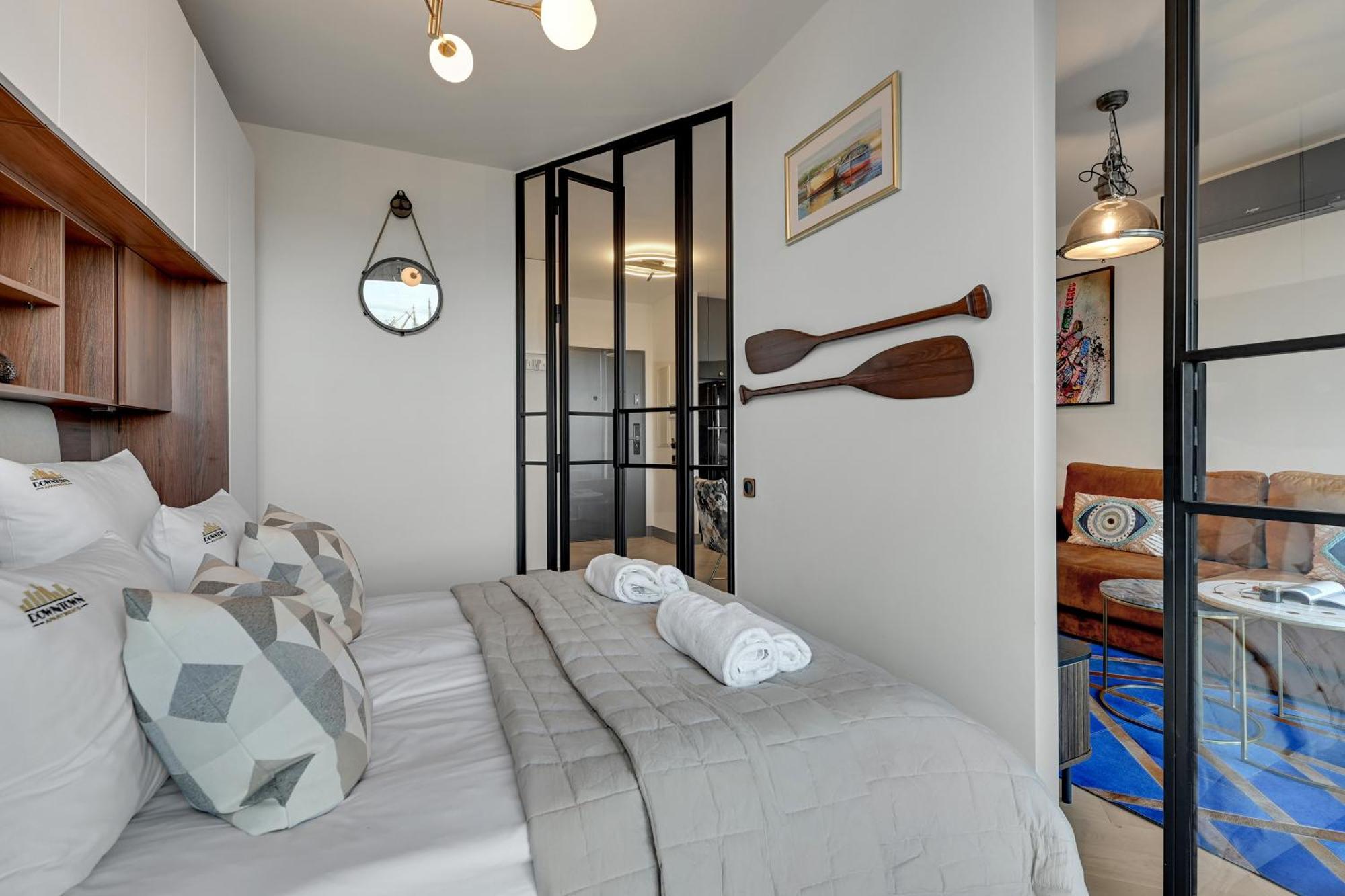 Chlebova - Riverside View Terrace, Free Parking, Gym & Kidsplay By Downtown Apartments Gdansk Exterior photo