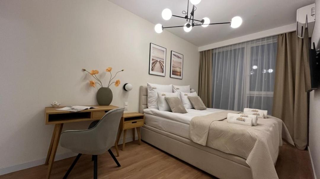 Chlebova - Riverside View Terrace, Free Parking, Gym & Kidsplay By Downtown Apartments Gdansk Exterior photo